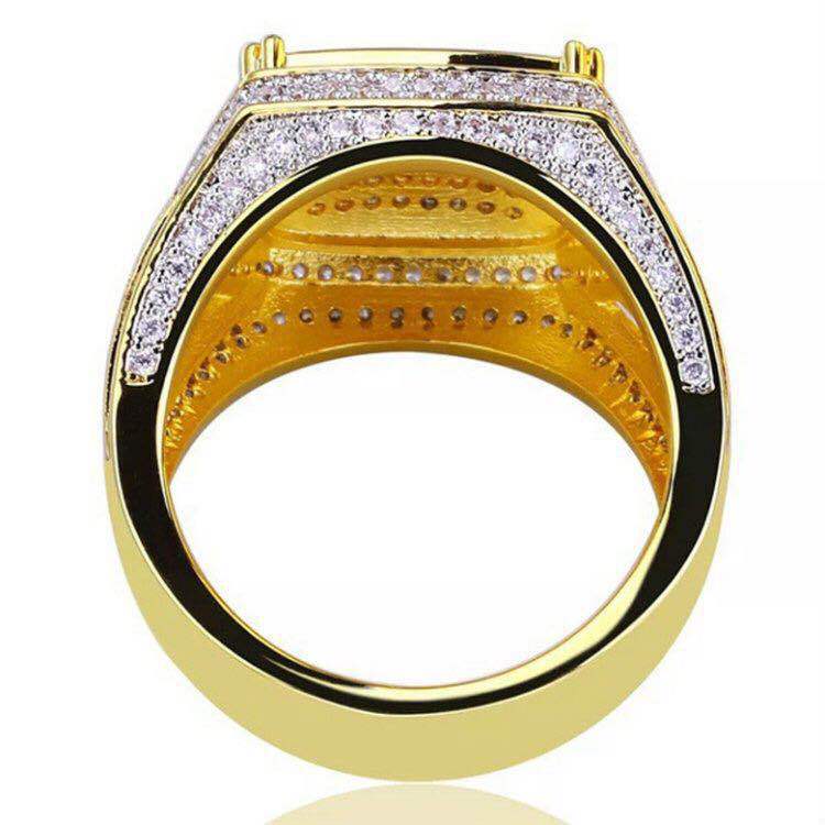 Anel masculino em ouro amarelo 18K