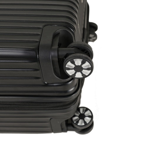 3-piece Hard Shell Luggage Set, Suitable For Both Long-distance And Short Distance Travel. Equipped With Four-wheel Rollers, Password Lock, And Hiking Bag