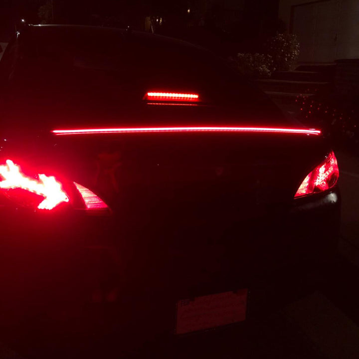 Spoiler de porta-malas universal LED para carro