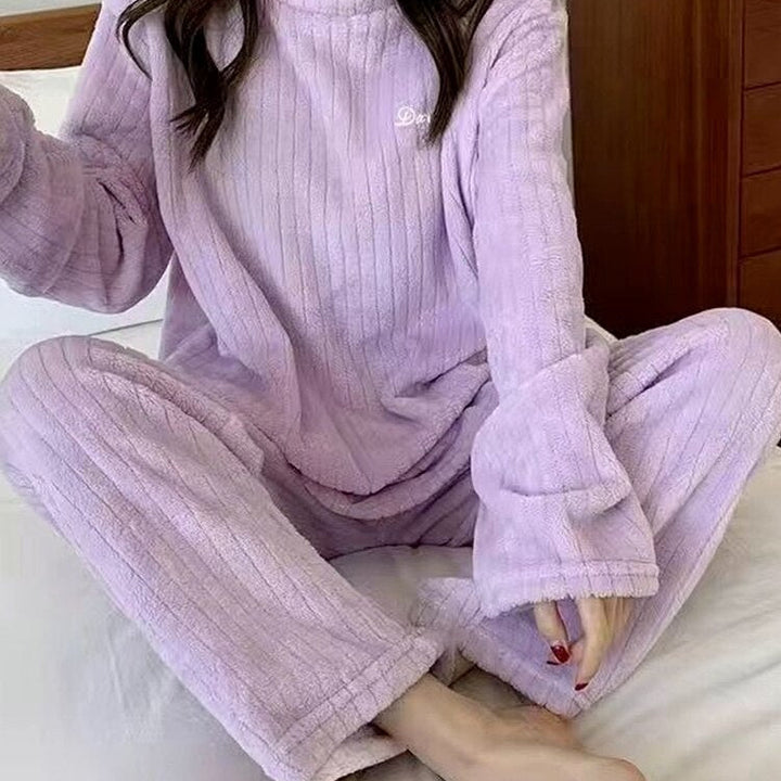 Winter Soft Velvet Pajamas Set